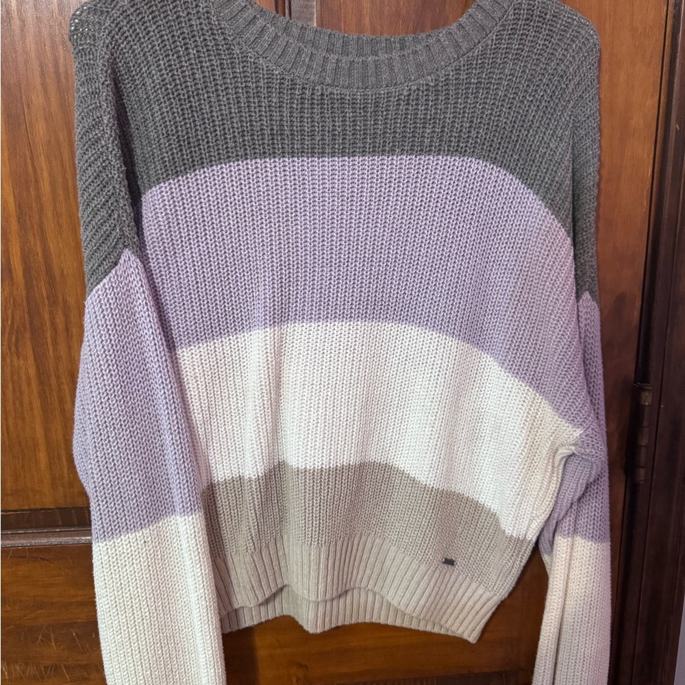Hollister Women's Sweater in Gray, Purple, and Cream